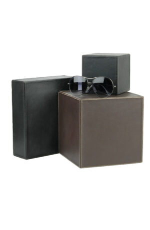 Stitched Leather Display Set Vachetta